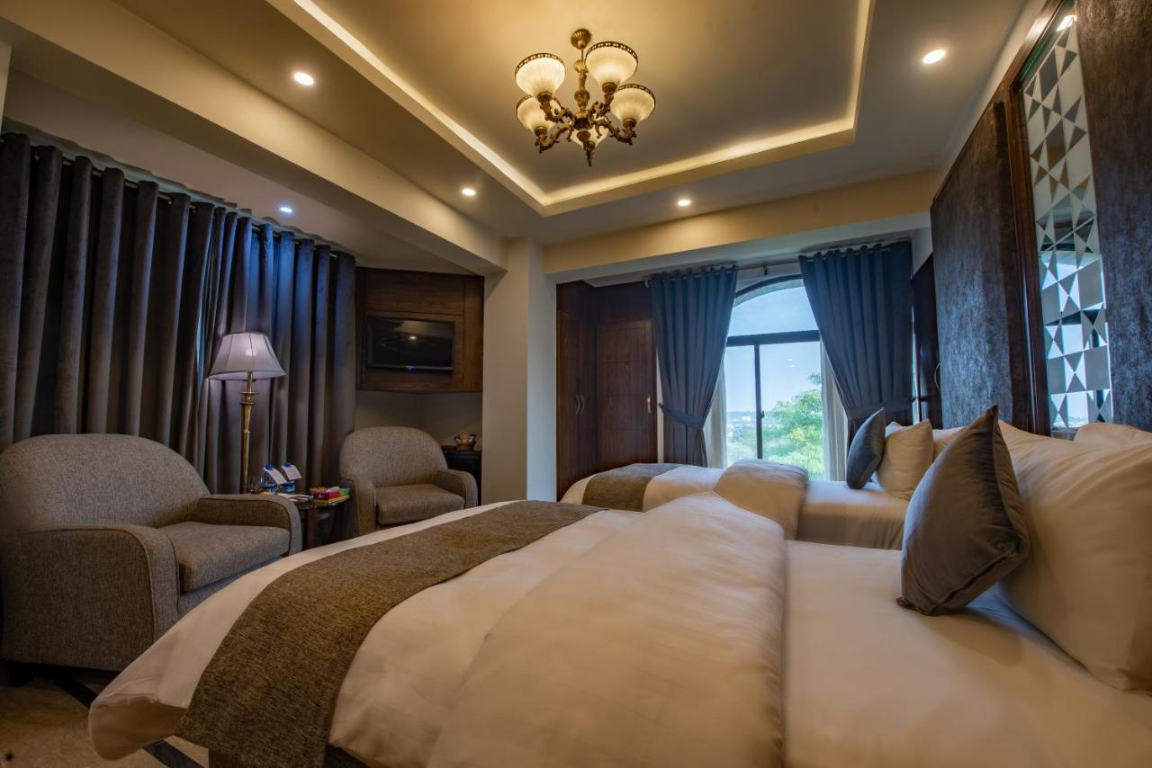 Envoy Continental Hotel Islamabad Zewnętrze zdjęcie