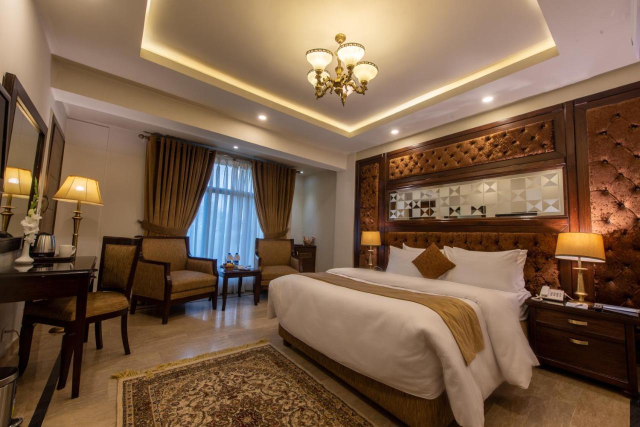 Envoy Continental Hotel Islamabad Zewnętrze zdjęcie