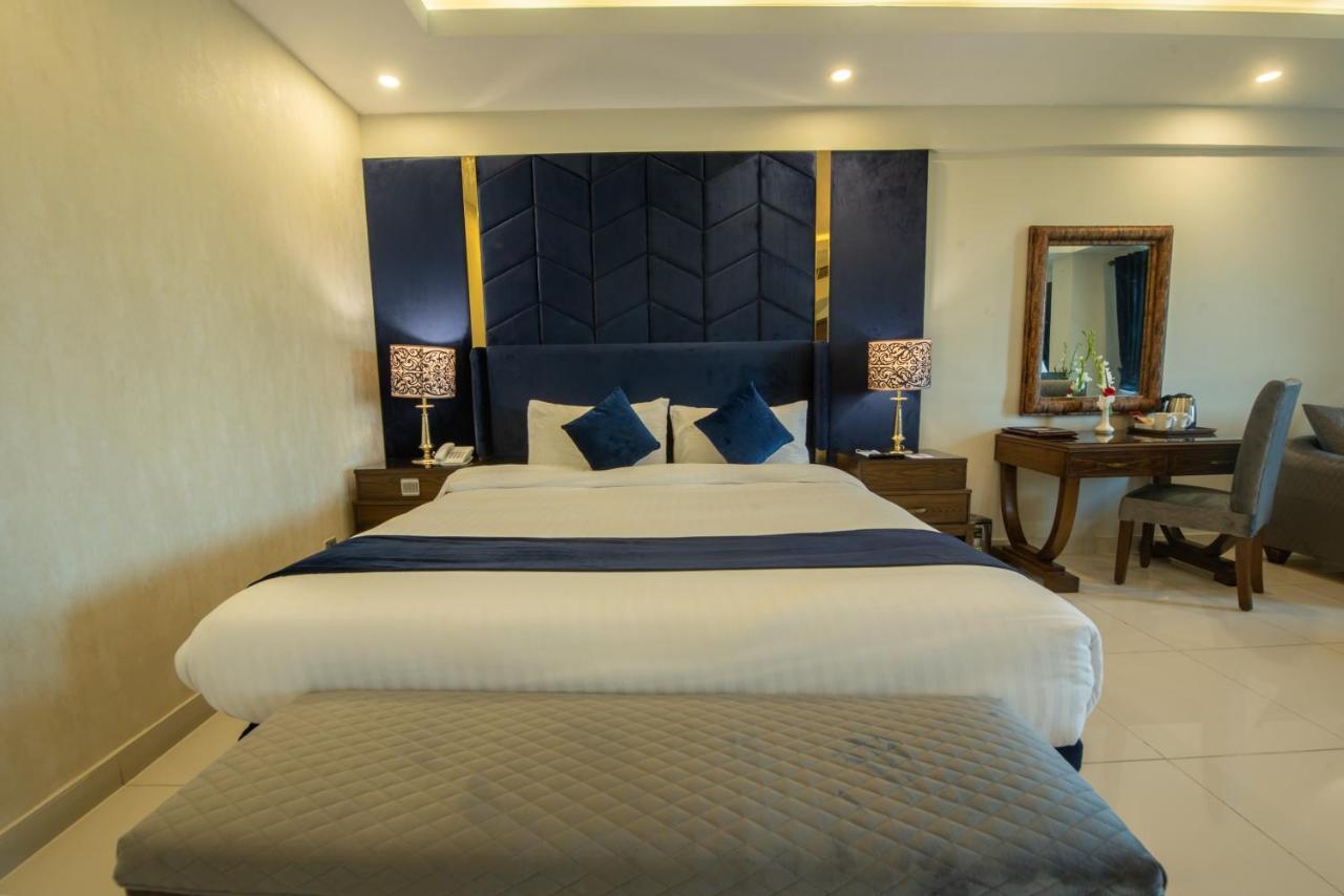 Envoy Continental Hotel Islamabad Zewnętrze zdjęcie