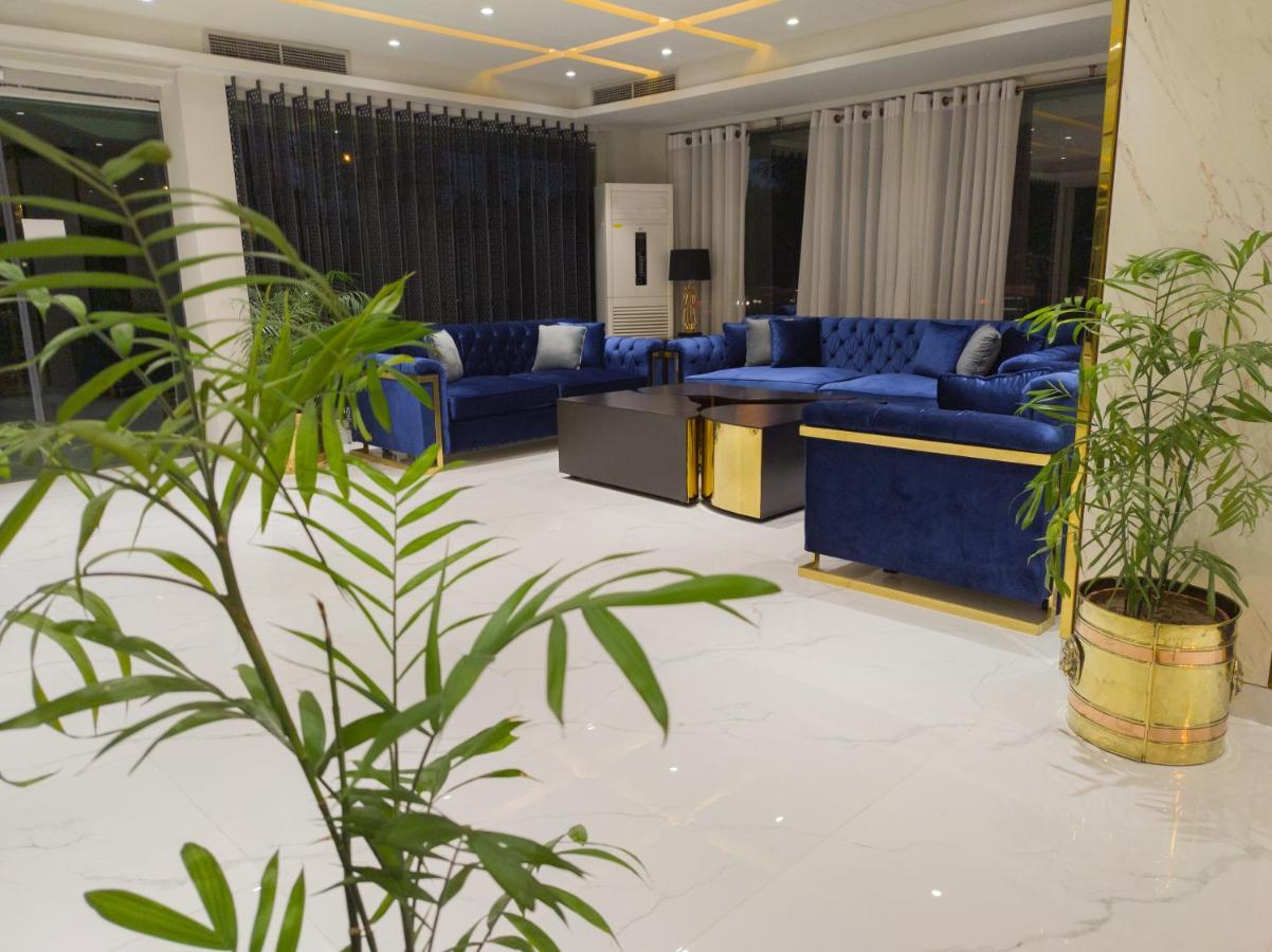Envoy Continental Hotel Islamabad Zewnętrze zdjęcie