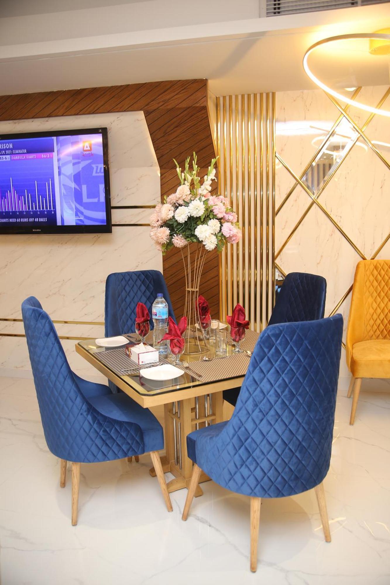Envoy Continental Hotel Islamabad Zewnętrze zdjęcie