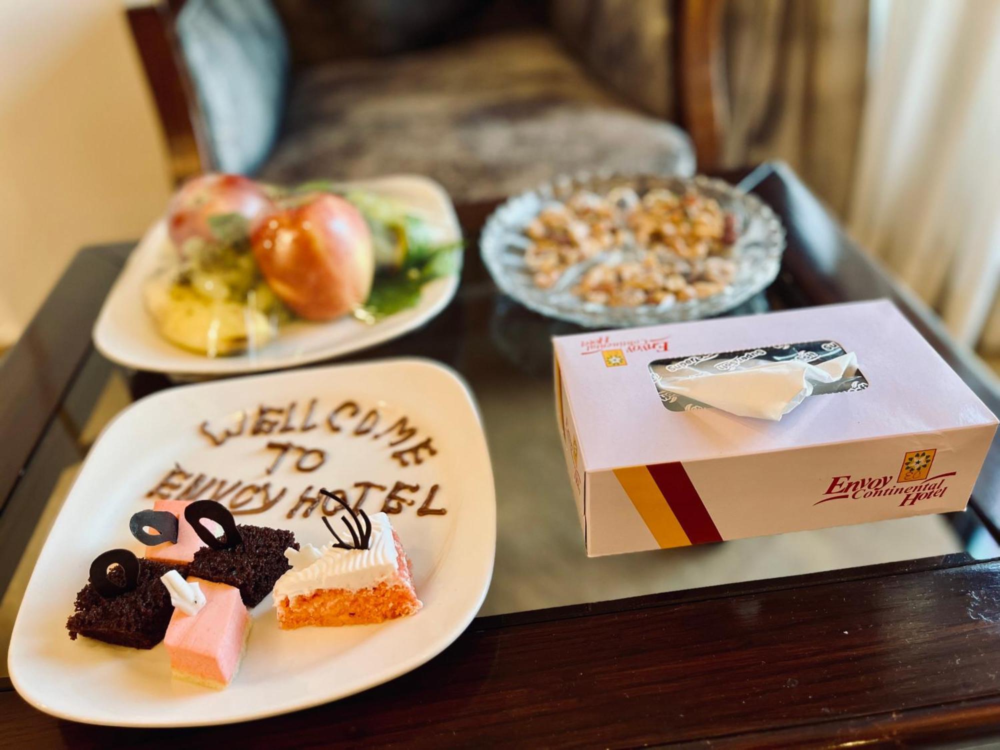 Envoy Continental Hotel Islamabad Zewnętrze zdjęcie