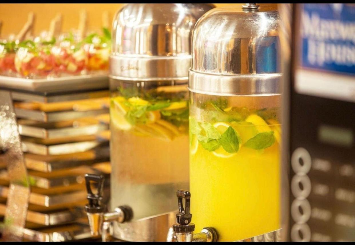 Envoy Continental Hotel Islamabad Zewnętrze zdjęcie